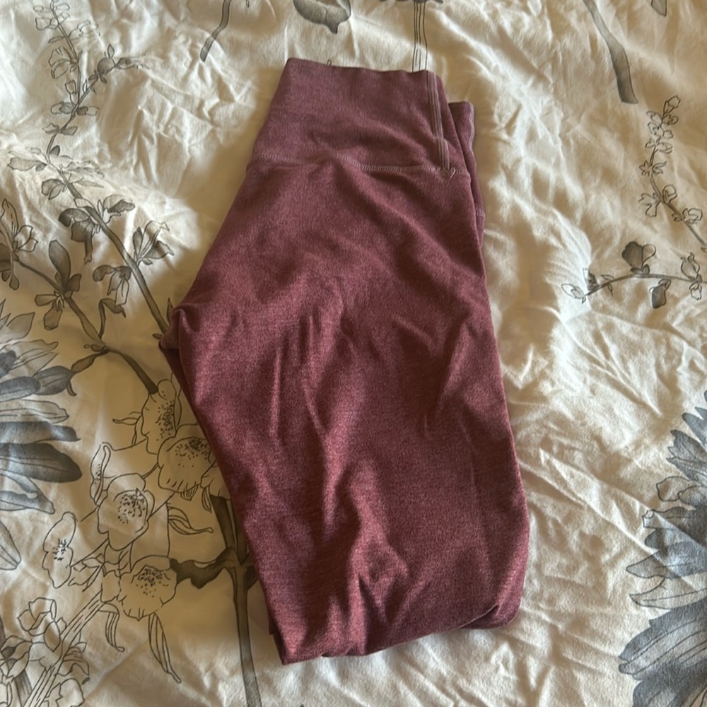 Small fleo squat proof leggings
